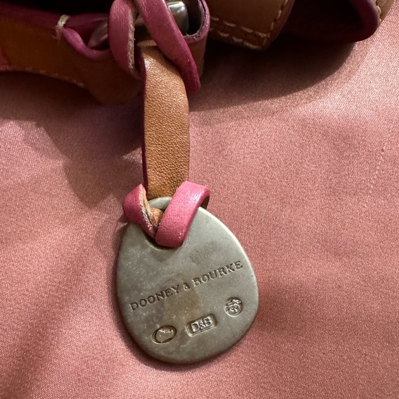 Vintage Leather Dooney & Bourke Shoulder Bag - Picture 8 of 9